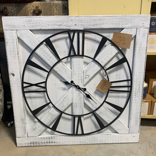 Farm Style Clock